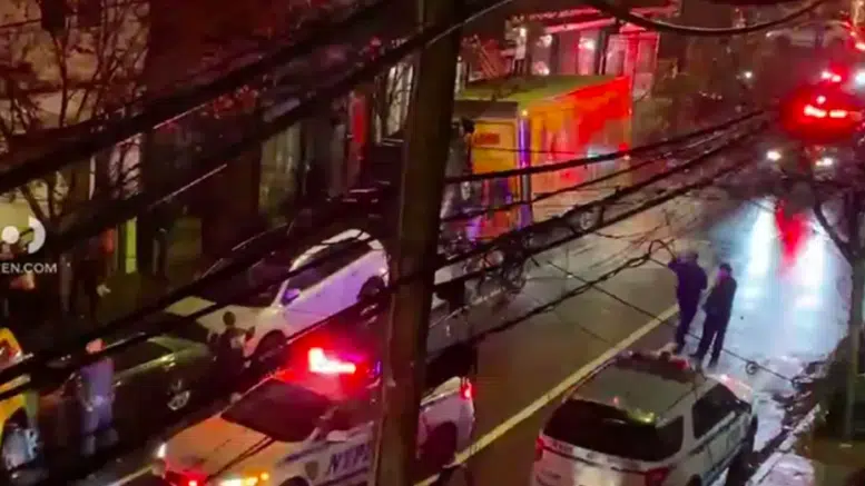 Wild NYC police chase involving stolen box truck sends 2 cops to hospital, damages 25 cars: NYPD